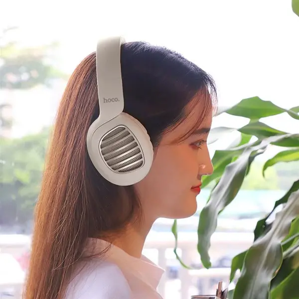 هدفون بلوتوثی و رم خور Hoco W23 Brilliant Sound - 2