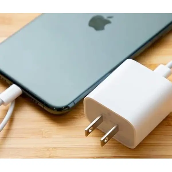 کلگی شارژر آیفون 11 18 وات / CHARGER FOR iPhone 11 Apple iPhone AC Charger 18 WAT FOR IPHONE 11 - 3