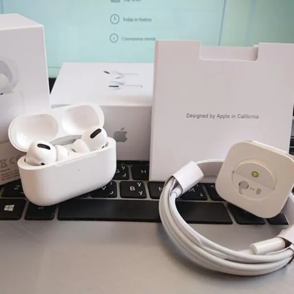 ایرپاد Airpods pro هندزفری بلوتوثی Designed by Apple in California