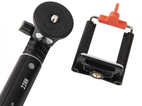 Yunteng YT-2288 Monopod with Bluetooth Remote Shutter