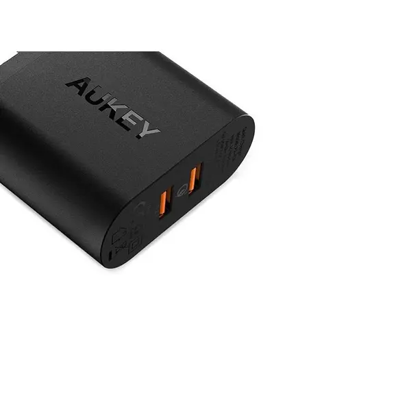 شارژر دیواری آکی مدل PA-T16 Aukey PA-T16 Quick Charge 3.0 Wall Charger - 2