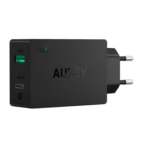 شارژر دیواری آکی مدل PA-Y2 Aukey PA-Y2 Wall Charger