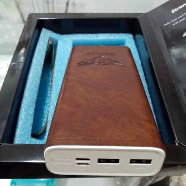 پاوربانک Epimax مدل EP-18 ظرفیت 20000 میلی آمپر - 3