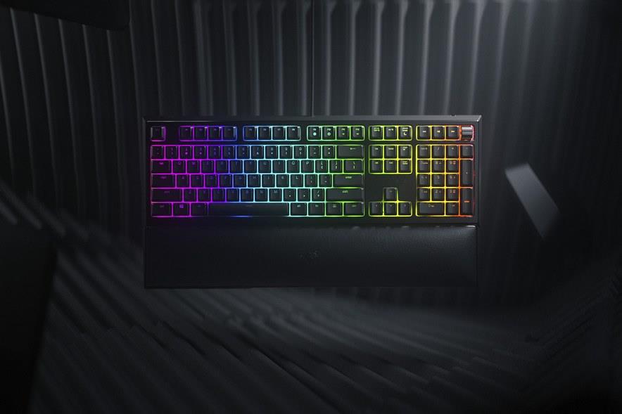 Keyboard: Razer Ornata V2 Gaming