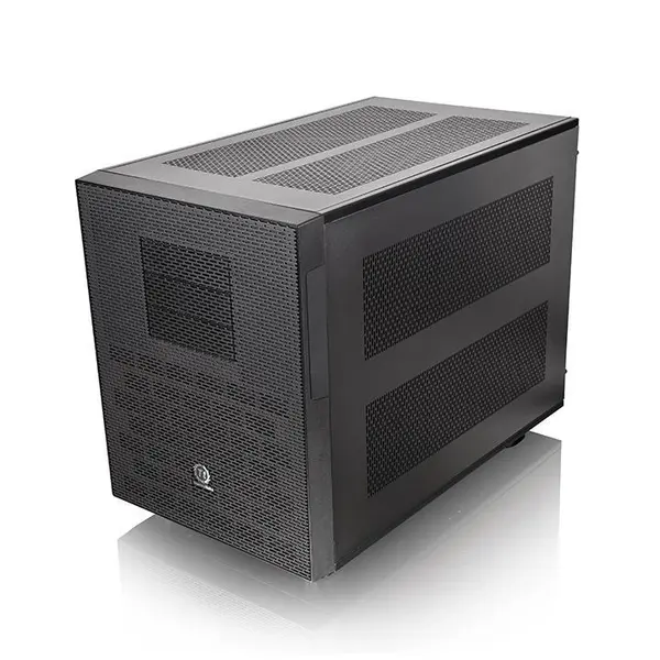 Thermaltake Core X9 Computer Case - 3