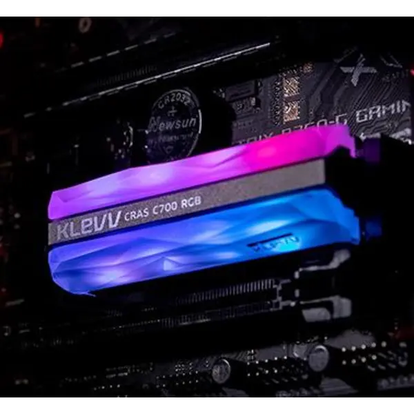 هارد اس اس دی klevv مدل C700 RGB با ظرفیت ۹۶۰ گیگابایت CRAS C700 RGB M.2 2280 PCIe Gen3x4 960GB Internal SSD