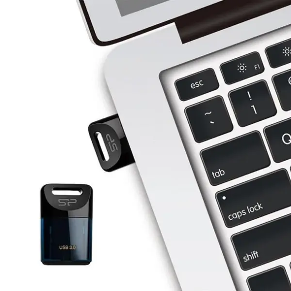 فلش مموری USB3.0 سیلیکون پاور مدل Jewel J06 ظرفیت 64 گیگابایت Silicon Power Jewel J06 USB 3.0 Flash Memory - 64GB - 4