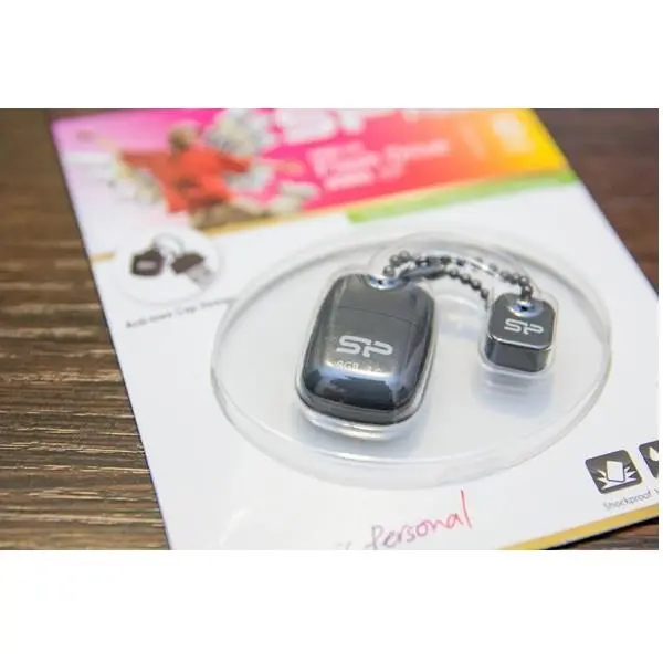 فلش مموری USB 3.0 سیلیکون پاور مدل Jewel J07 ظرفیت 64 گیگابایت Silicon Power Jewel J07 USB 3.0 Flash Memory - 64GB - 2