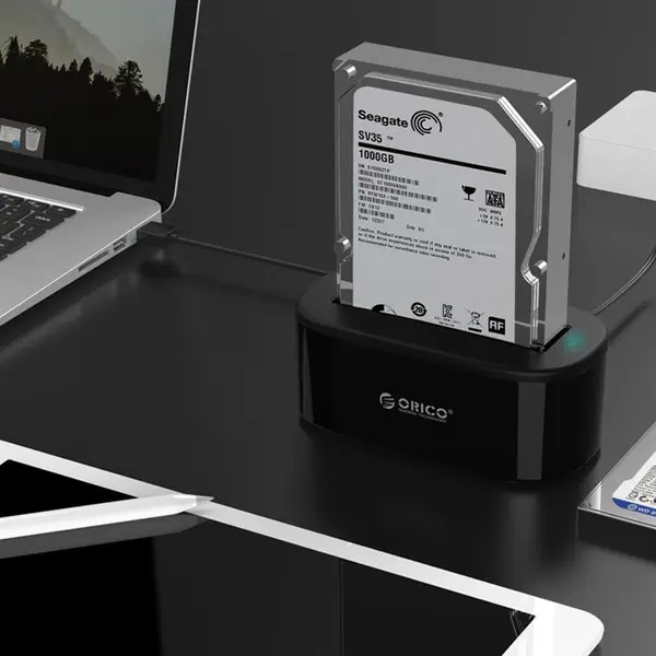 لوازم جانبی تجهیزات ذخیره سازی داک هارد اوریکو مدل 6218US3 ORICO 6218US3 Hard Drive Dock
