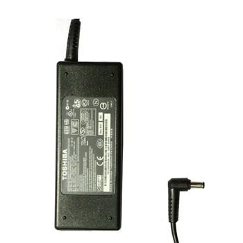 شارژر لپ تاپ 19 ولت 4.74 آمپر توشیبا مدل PA 1750 04 به همراه کابل برق Toshiba PA 1750 04 19V 4.74A Laptop Charger With Power Cabel