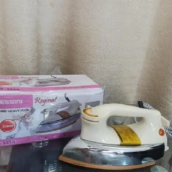 اتو سنگی دسینی 3530