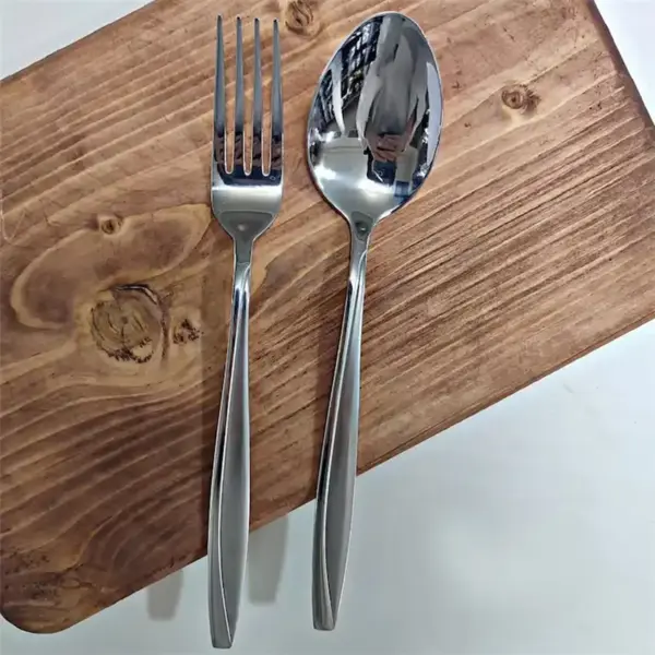 ست قاشق و چنگال نقره ای یونیک مدل دنا کد۵۶ - 2