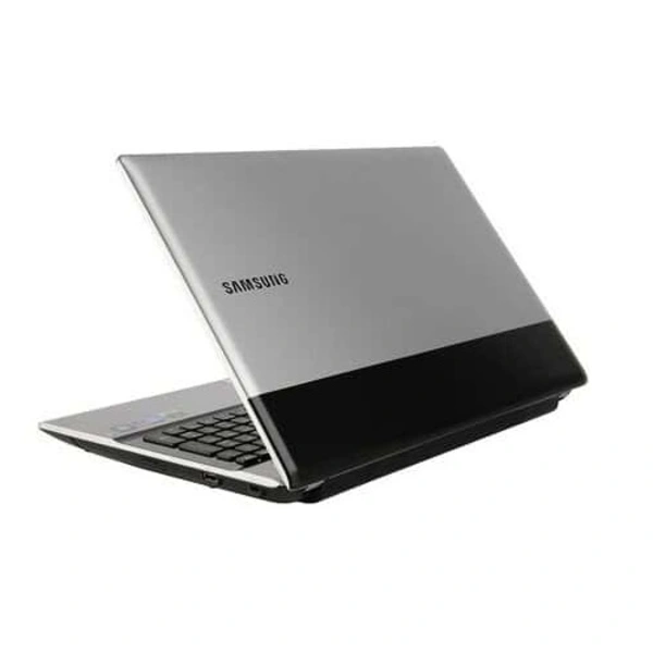 لپ تاپ سامسونگ آر وی 518 - اس 01 Samsung RV518-S01-Core i5-4 GB-500 GB