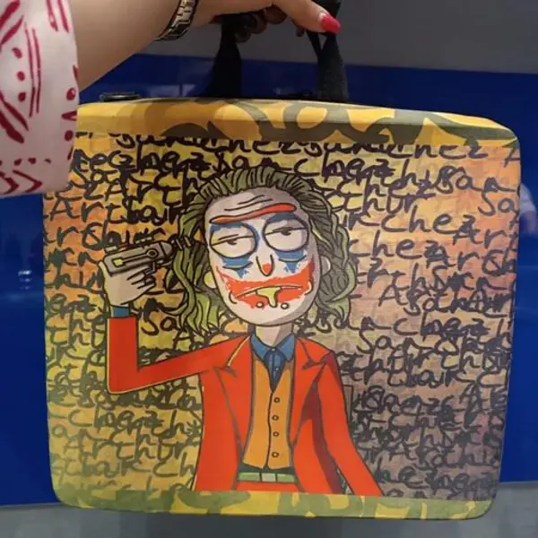 کیف حمل کنسول ps4 طرح rick and morty - 2
