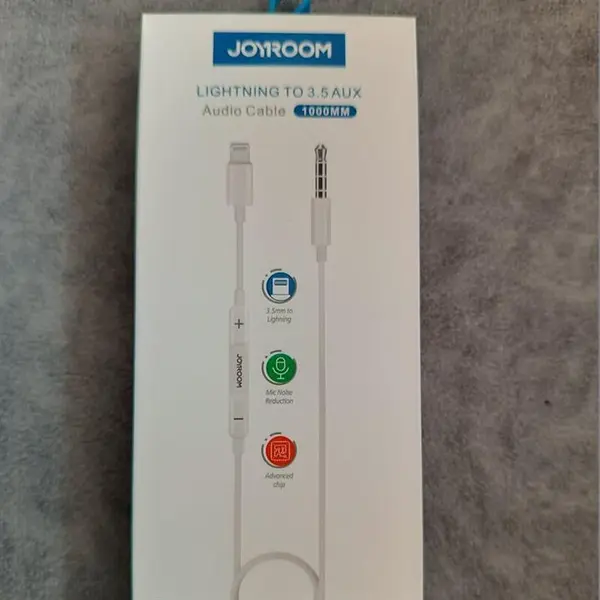 کابل تبدیل AUX به لایتنینگ مدل joyroom LAO-512