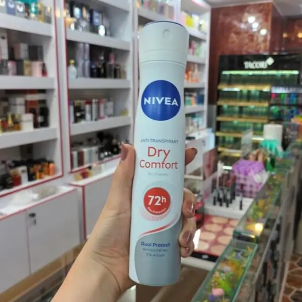 اسپری بدن زنانه نیوآ NIVEA مدل درای کامفورت Dry comfort حجم 200 میل ماندگاری 72 ساعت - 2