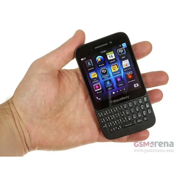 گوشی موبایل بلک بری Q5