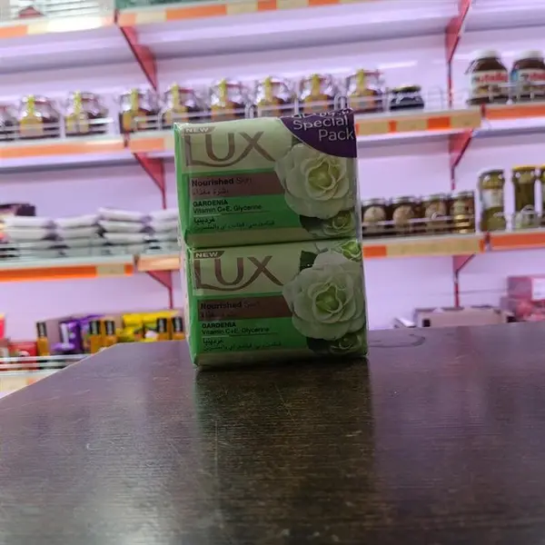 صابون لوکس مدل Nourished Skin با رایحه گل گاردنیا 170 گرم