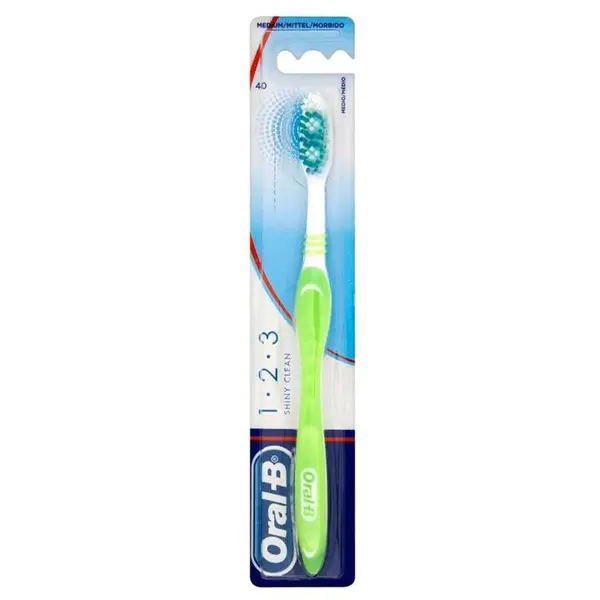 مسواک اورال-بی مدل 123  Oral-B 123 Size 40 Tooth Brush