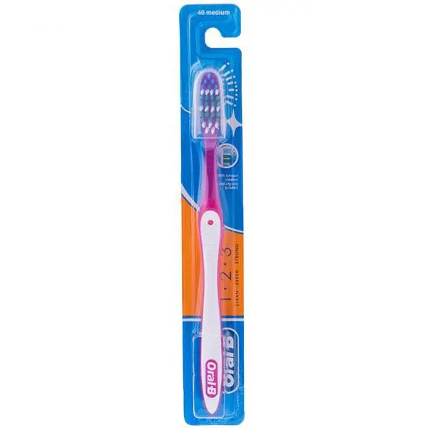 مسواک اورال-بی مدل 123  Oral-B 123 Size 40 Tooth Brush