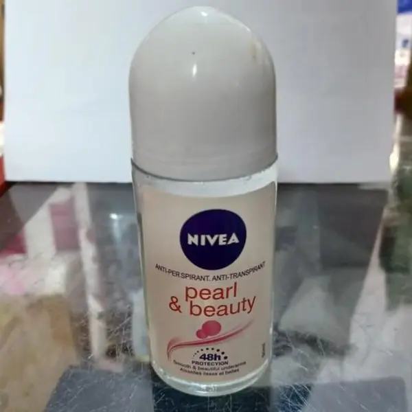 رول ضد تعریق زنانه نیوآ مدل Pearl And Beauty حجم 50 میلی لیتر