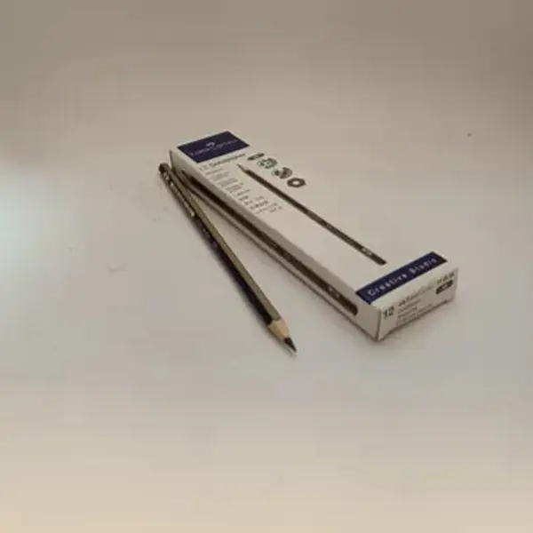 مداد طراحی فابر کاستل مدل گلدفابر با درجه سختی نوک 4B - 3