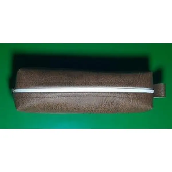 جامدادی چرمی پاپکو PAPCO مدل چرمین