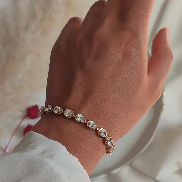 دستبند نگینی طرح اشک زنانه برند ژوپینگ کد 002956