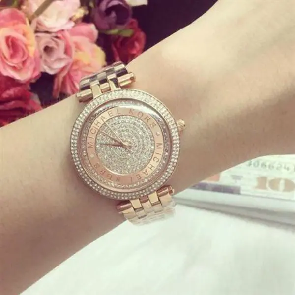 ساعت مچی عقربه ای زنانه مایکل کورس مدل mk3446