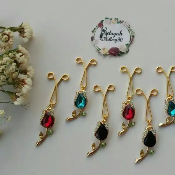 گیره روسری طرح لاله - 2