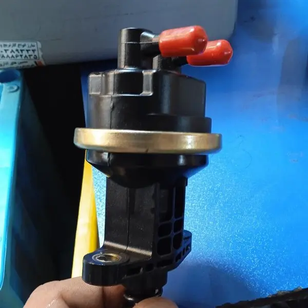 پمپ بنزین پژو 2000