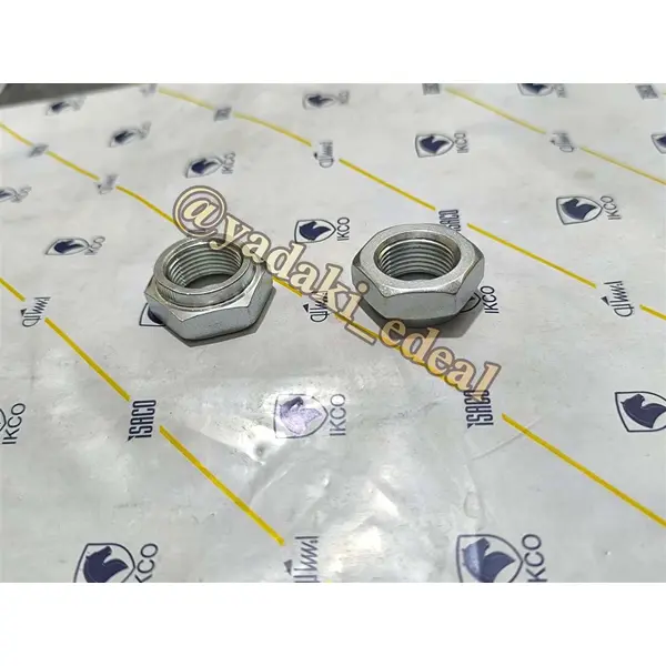 پیچ اکسل عقب پلوس ام وی ام 110