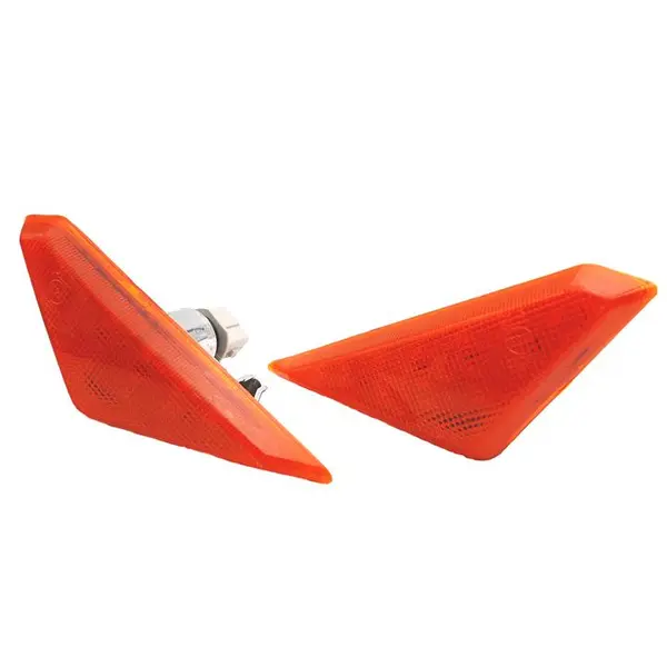 چراغ راهنما گلگیر خودرو مدل CHRGSNمناسب برای ساینا بسته 2 عددی