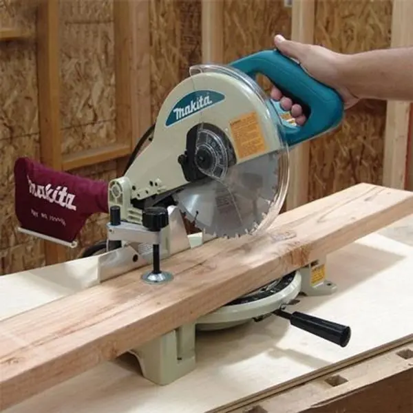 اره فارسی بر ال اس 1040 ماکیتا