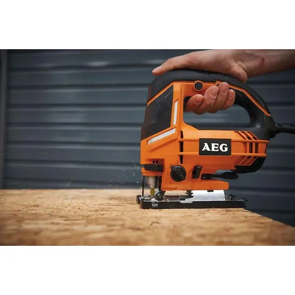 اره عمودبر 700 وات AEG مدل STEP 100X