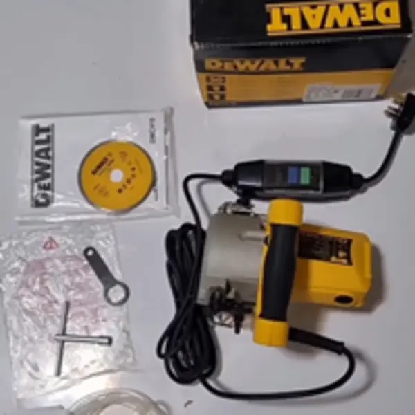 اره دیسکی برش تر (سنگبری) دیوالت DWC410