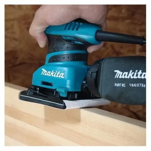 دستگاه سنباده زن ماکیتا مدل BO4556