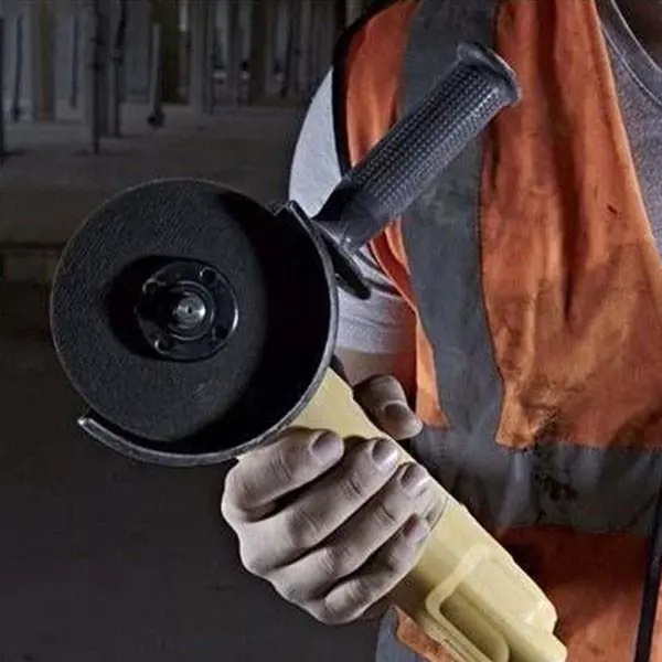 مینی فرز دیوالت مدل DWE4010