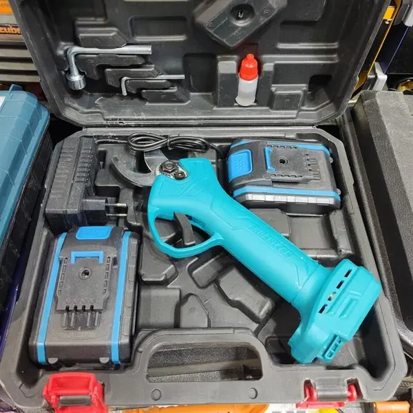 قیچی شارژی ماکیتا