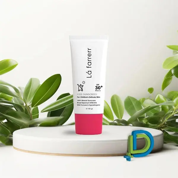 ضد آفتاب مینرال کودکان لافارر مناسب پوست حساس و ظریف کودکان دختر 40 میل – SPF30 - 4