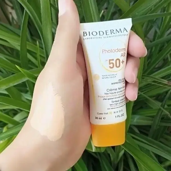 کرم ضد آفتاب بیودرما رنگی فتودرم اسپات SPF50 بیودرما 30 میلی لیتر - 3
