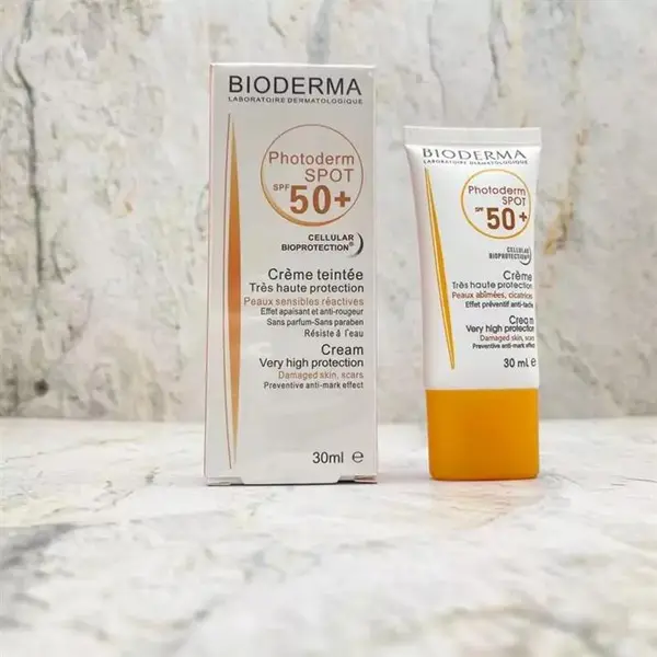 کرم ضد آفتاب بی رنگ بیودرما spf50 30 میل - 5