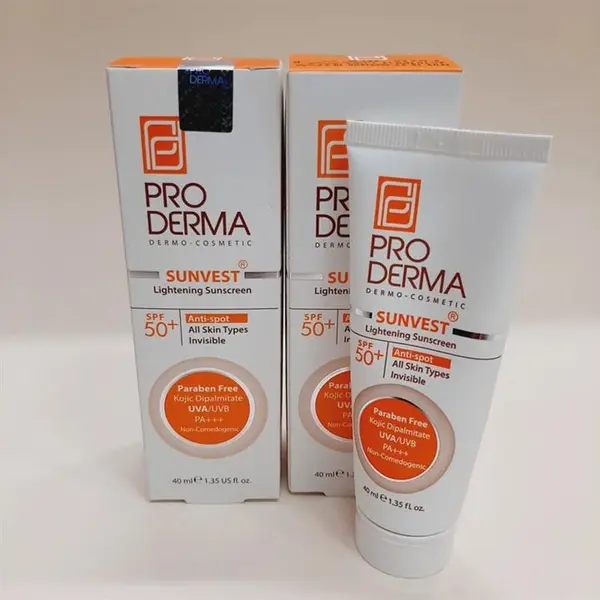 کرم ضد آفتاب فاقد چربی بدون رنگ پرودرما مدل SPF50 حجم 40 میلی لیتر - 5