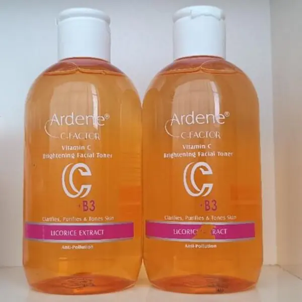 تونر پاک کننده و شفاف کننده صورت آردن 250ml
