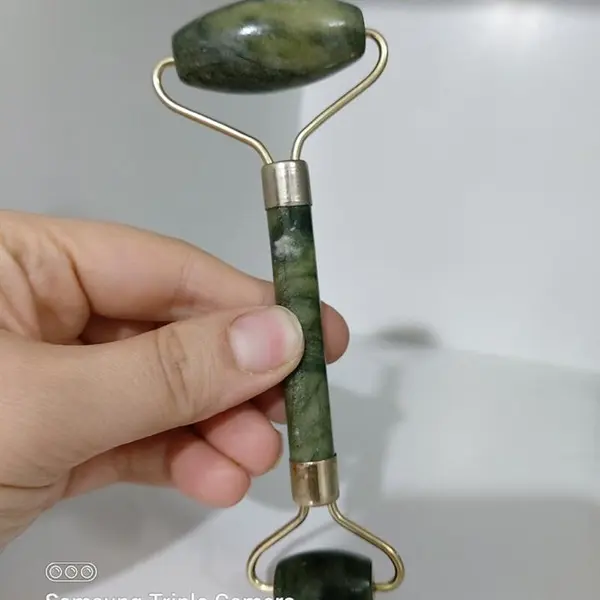 ماساژور صورت جیدرولر سنگ یشم - 4
