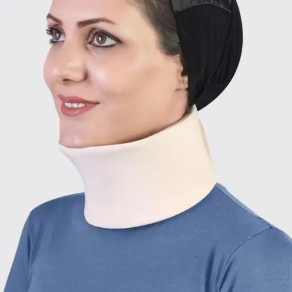 گردن بند طبی چانه دار طب و صنعت 50600 - 6