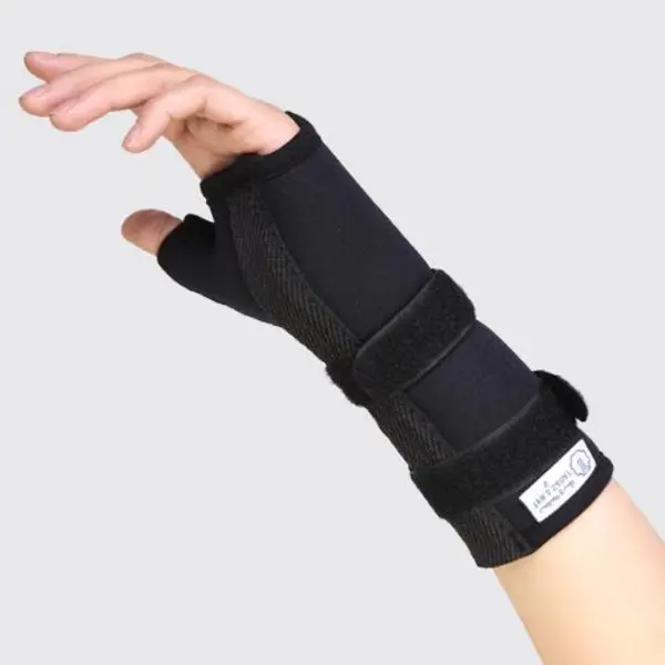 مچ بند آتل دار نئوپرن طب و صنعت مدل TEB & SANAT 31190