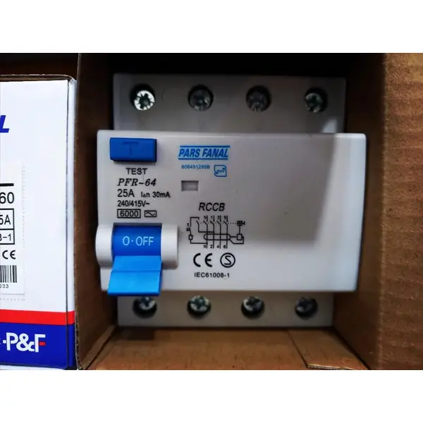 کلید محافظ جان (RCCB) چهار پل 32 آمپر پارس فانال مدل PFR4P - 4
