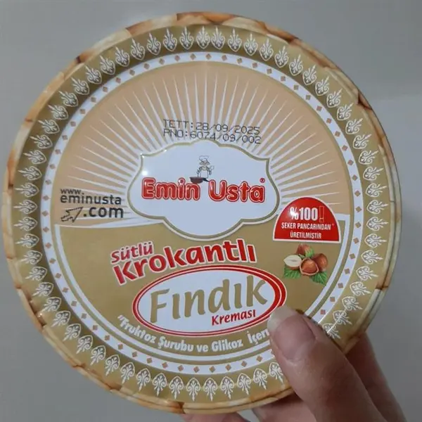شکلات صبحانه فندقی 700 گرمی امین اوستا emin usta (فندق ازمسی) - 2