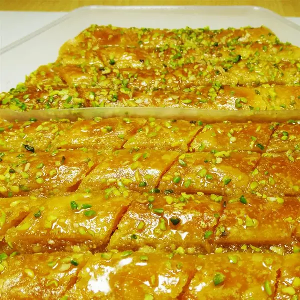 شیرینی باقلوا سنتی یزد - 400 گرم - 3
